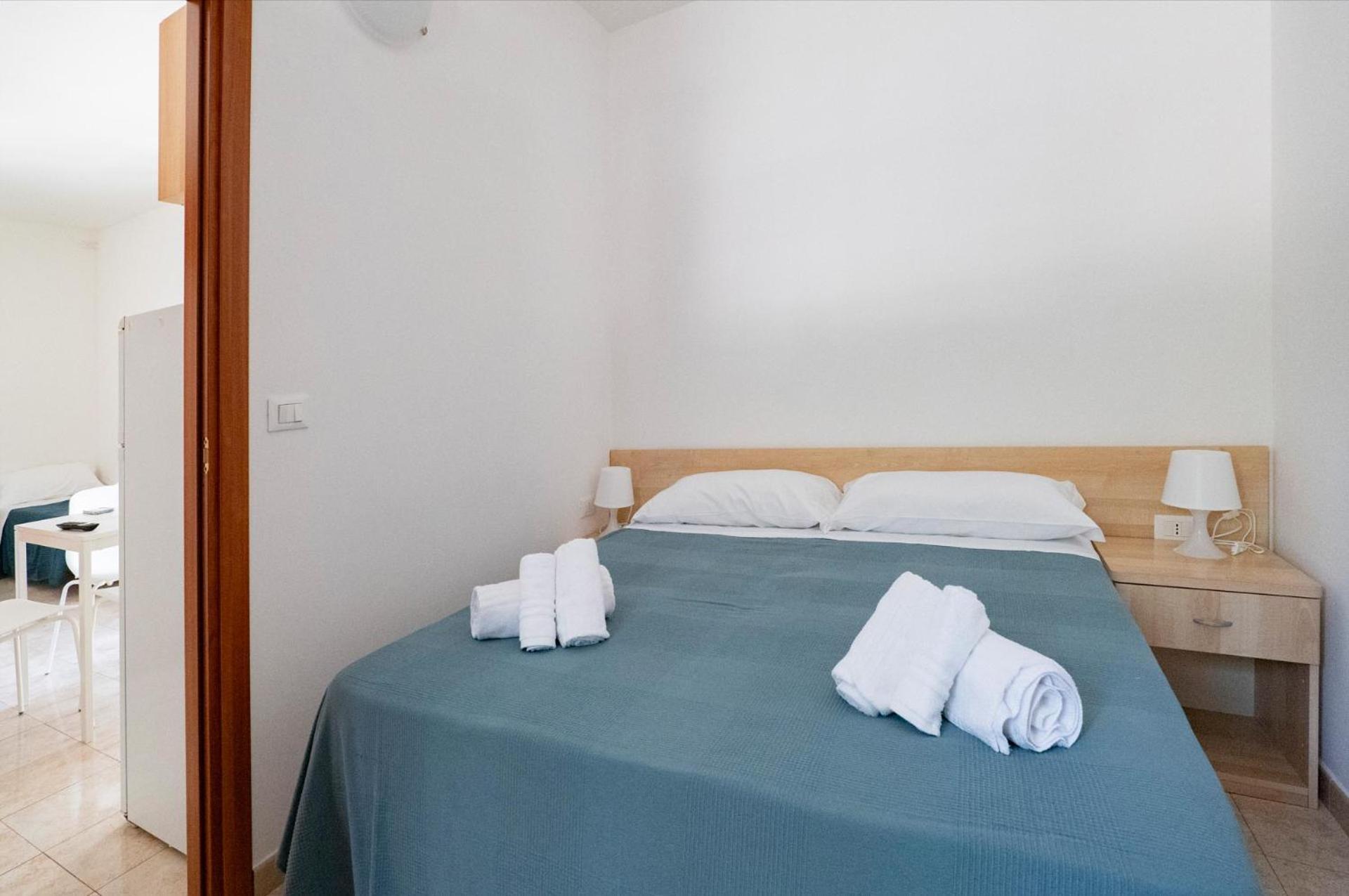 מאטינאטה Residence Lido Dei Pini מראה חיצוני תמונה
