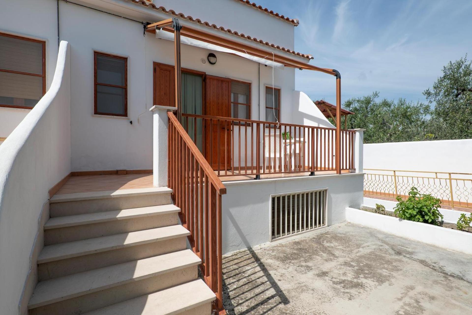 מאטינאטה Residence Lido Dei Pini מראה חיצוני תמונה